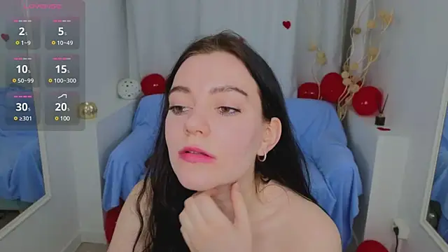 Snapshot of Lana__Cute_ chatting on February 12, 5:58 pm Lana Cute online show from February 12, 5:58 pm