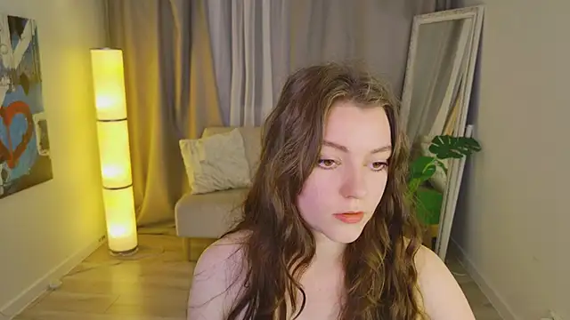 Lana  Cute  online show from June 10, 2:51 pm