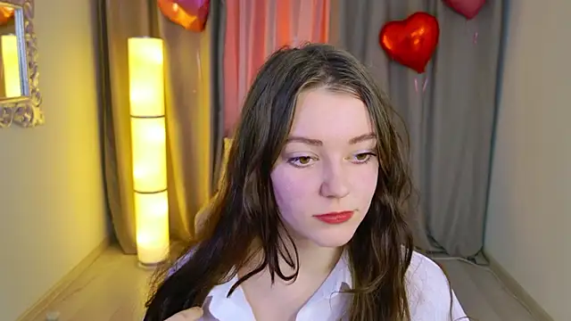 Lana  Cute  online show from February 19, 1:52 pm