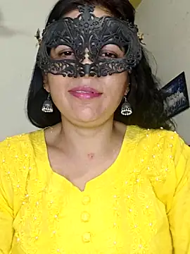 Snapshot of sexy_bhabhi69 chatting on June 25, 8:52 am sexy bhabhi69 online show from June 25, 8:52 am