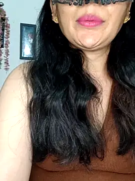 sexy bhabhi69 online show from April 15, 5:50 pm