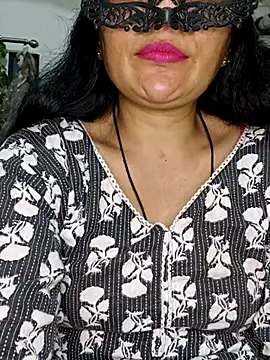 sexy bhabhi69 online show from March 17, 5:05 pm