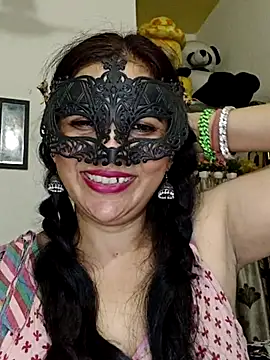 Snapshot of sexy_bhabhi69 chatting on July 14, 5:30 pm sexy bhabhi69 online show from July 14, 5:30 pm