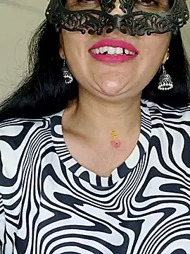 sexy bhabhi69 online show from May 21, 8:55 am