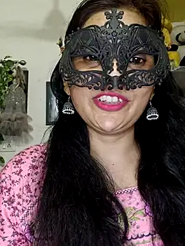 Snapshot of sexy_bhabhi69 chatting on June 20, 6:02 pm sexy bhabhi69 online show from June 20, 6:02 pm