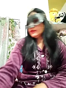 sexy bhabhi69 online show from February 11, 4:07 pm