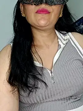 sexy bhabhi69 online show from April 18, 7:07 pm