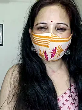 Snapshot of sexy_bhabhi69 chatting on July 13, 6:40 pm sexy bhabhi69 online show from July 13, 6:40 pm