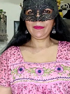 Snapshot of sexy_bhabhi69 chatting on June 5, 6:57 pm sexy bhabhi69 online show from June 5, 6:57 pm