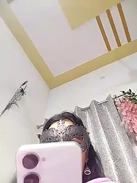 Snapshot of sexy_bhabhi69 chatting on September 26, 5:31 pm sexy bhabhi69 online show from September 26, 5:31 pm