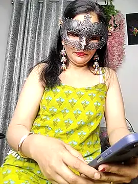 Snapshot of sexy_bhabhi69 chatting on March 9, 4:55 pm sexy bhabhi69 online show from March 9, 4:55 pm