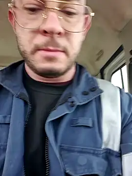 jourdinio13 online show from January 23, 9:18 am