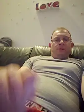 jourdinio13 online show from February 10, 8:52 pm