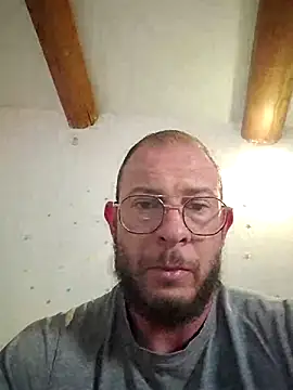 jourdinio13 online show from October 12, 4:19 pm