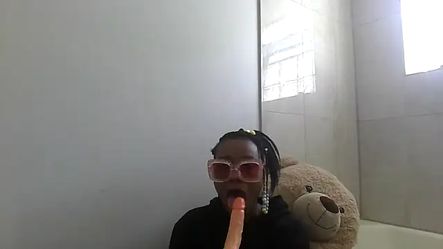 Snapshot of NastyBlackslaveGirl chatting on January 25, 6:35 pm NastyBlackslaveGirl online show from January 25, 6:35 pm