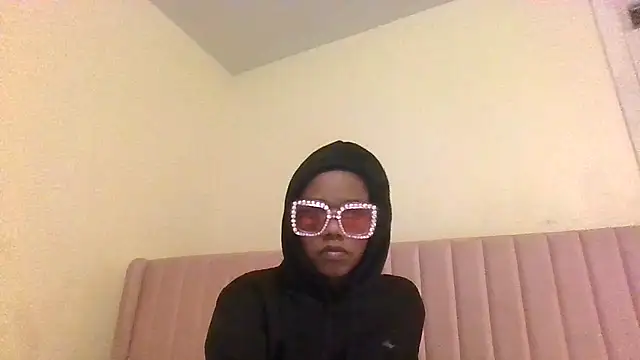 Snapshot of NastyBlackslaveGirl chatting on January 13, 3:12 am NastyBlackslaveGirl online show from January 13, 3:12 am