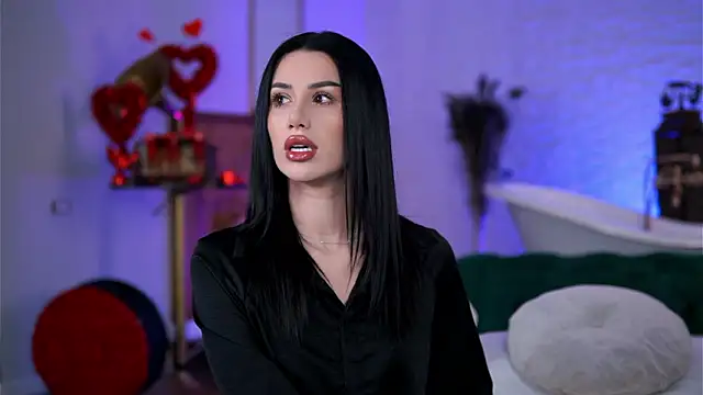 Jenna Day online show from February 18, 7:39 am