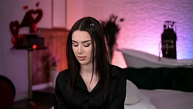 Jenna Day online show from March 30, 6:37 am