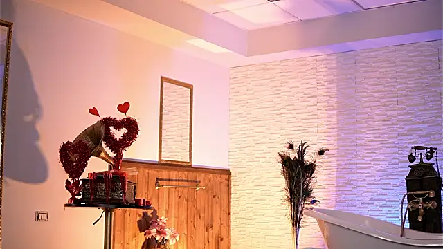 Jenna Day online show from March 3, 7:15 am