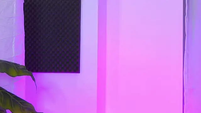 Jenna Day online show from November 28, 6:35 am