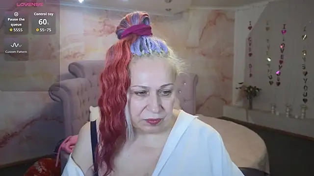 Penelope Pinky online show from November 20, 11:33 am