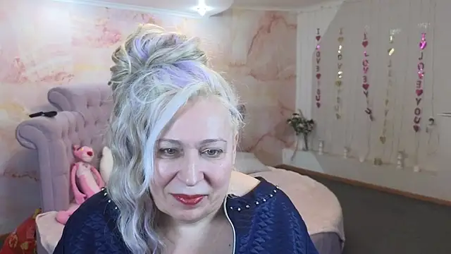 Penelope Pinky online show from February 5, 11:06 am