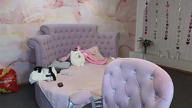 Snapshot of Penelope_Pinky chatting on September 9, 3:49 am Penelope Pinky online show from September 9, 3:49 am