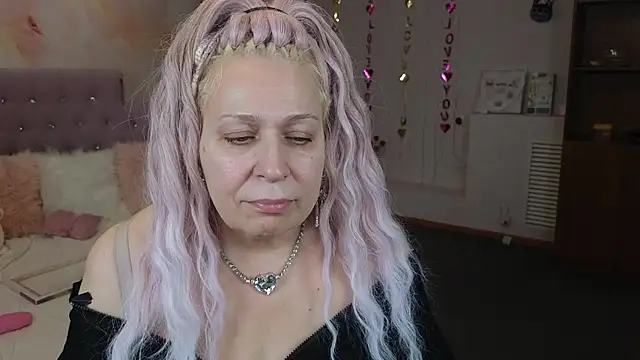 Snapshot of Penelope_Pinky chatting on February 28, 2:09 pm Penelope Pinky online show from February 28, 2:09 pm