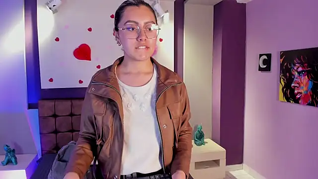 Snapshot of mila_mendoza chatting on February 22, 7:14 pm mila mendoza online show from February 22, 7:14 pm