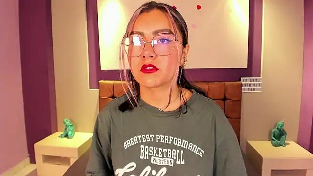 Snapshot of mila_mendoza chatting on March 5, 12:22 pm mila mendoza online show from March 5, 12:22 pm