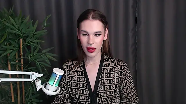 Snapshot of Cassie_Bae chatting on December 22, 9:26 pm Cassie Bae online show from December 22, 9:26 pm