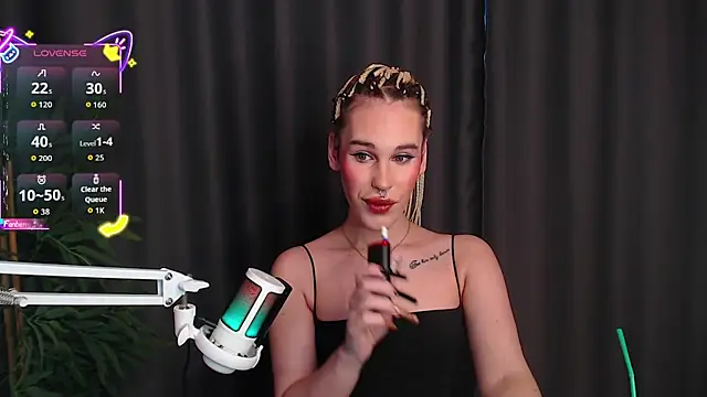 Snapshot of Cassie_Bae chatting on December 17, 11:26 am Cassie Bae online show from December 17, 11:26 am