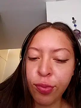 Snapshot of Selene_Amari chatting on July 15, 6:59 pm Selene Amari online show from July 15, 6:59 pm