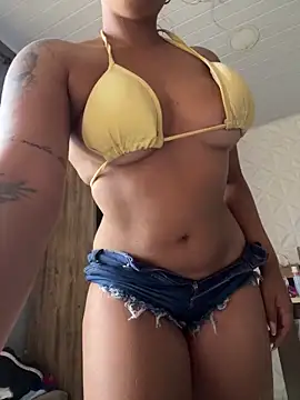 Nicollygriu online show from February 14, 2:28 pm