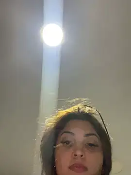 Nicollygriu online show from March 25, 12:44 am