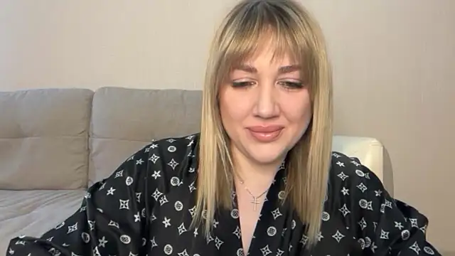 VickyLove047 online show from April 5, 7:04 am