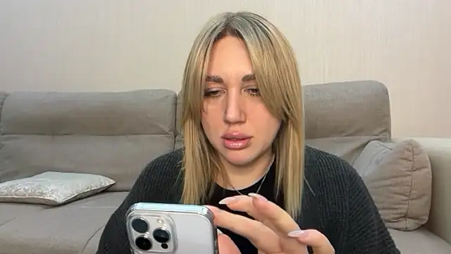 VickyLove047 online show from December 19, 7:16 pm