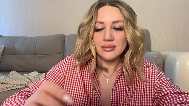 VickyLove047 online show from October 3, 8:27 am