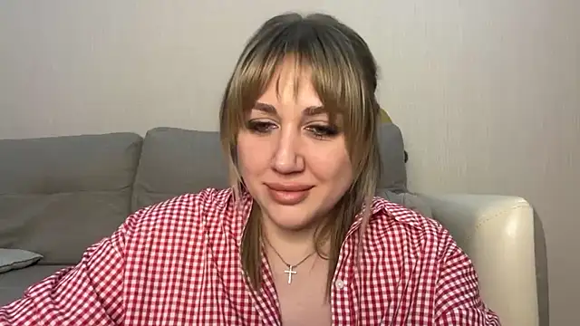 VickyLove047 online show from April 7, 7:37 pm