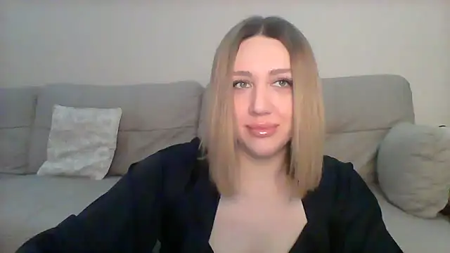 VickyLove047 online show from March 3, 4:43 am