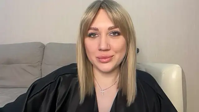 VickyLove047 online show from May 11, 7:32 am