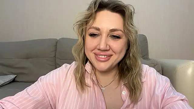 VickyLove047 online show from March 28, 6:42 pm