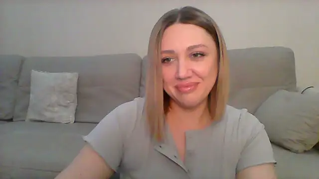 VickyLove047 online show from March 13, 5:22 am