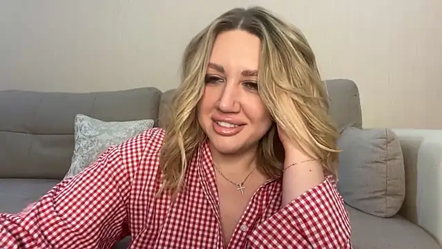 VickyLove047 online show from October 9, 7:20 am