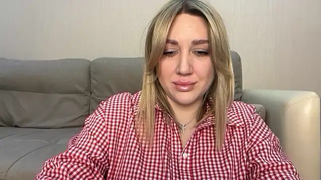 VickyLove047 online show from January 9, 8:43 am