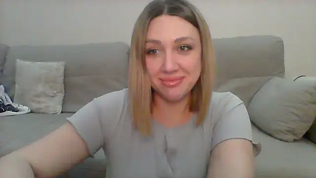 VickyLove047 online show from March 13, 7:39 pm