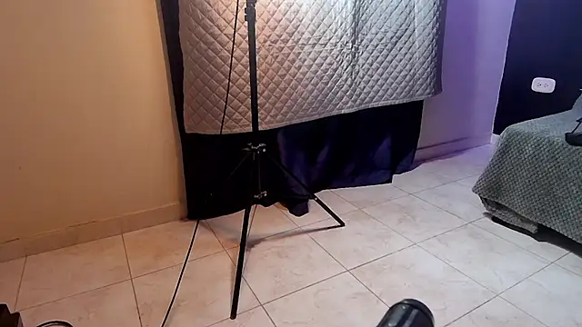 anais tgn online show from March 20, 11:45 pm