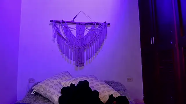 anais tgn online show from October 11, 11:00 am