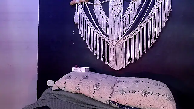 anais tgn online show from March 13, 10:10 pm