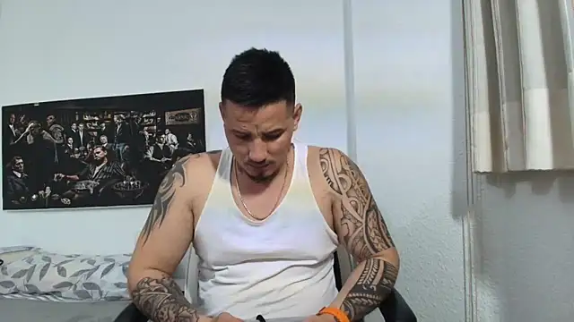 Geishastudios online show from April 7, 5:15 pm